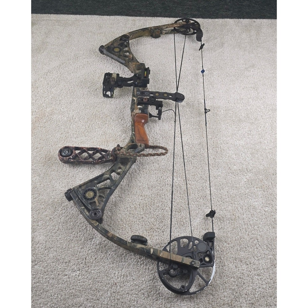 Mathews Drenalin Solocam Compound Bow RH ~30" Draw SE3 TruGlo Sight Hunting